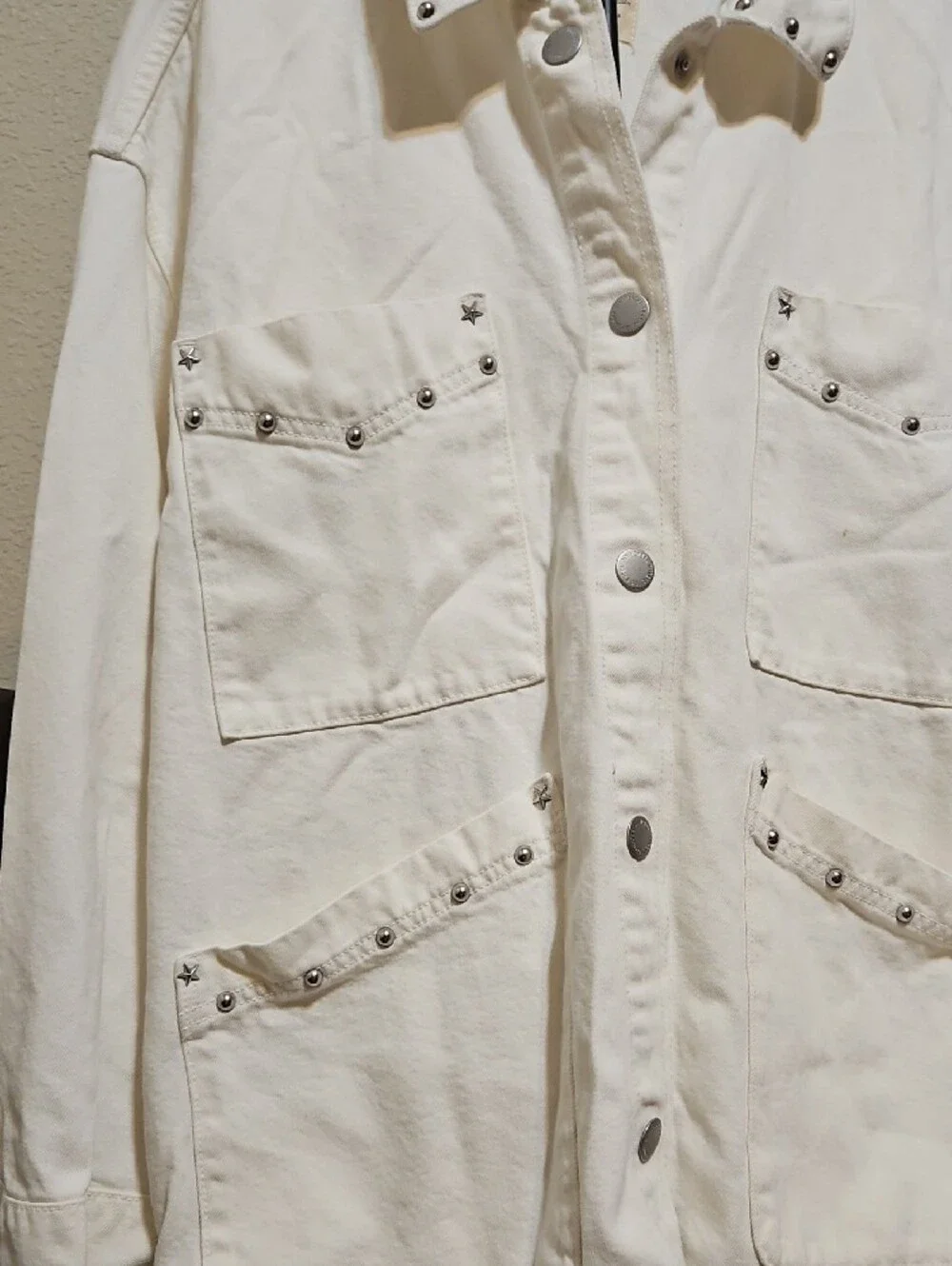 Universal Thread Cream Stud-Trim Utility Jean Jacket